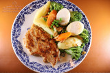FILÉ DE FRANGO GRELHADO COM LEGUMES