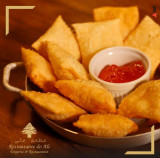 PASTELZINHO DE QUEIJO