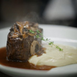 Shoulder Black Angus com Aligot