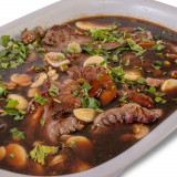 Medalhão de mignon ao molho madeira