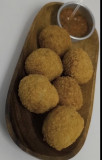 BOLINHO DE LINGUIÇA - 06 un