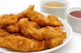 Isca de frango empanado